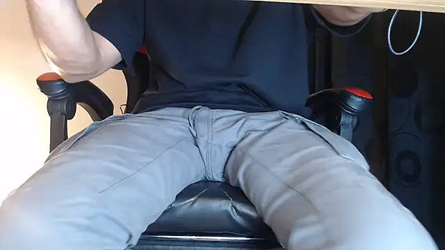 ErosFindomKing online show from 17, 11, 2025