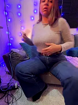 nurse becky online show from 15, 12, 2025