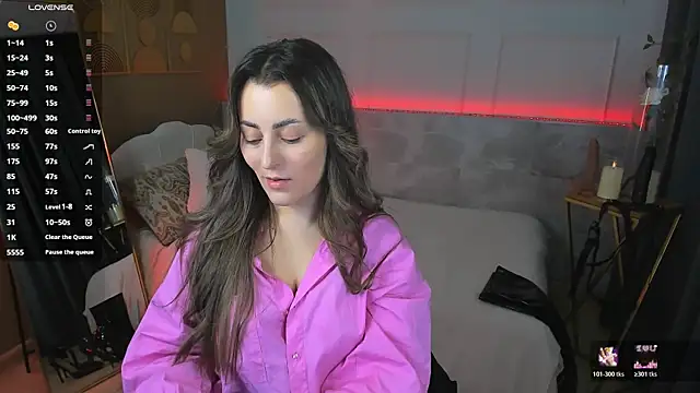Snapshot of KylieMellow chatting on 22, 6, 2026 KylieMellow online show from 22, 6, 2026