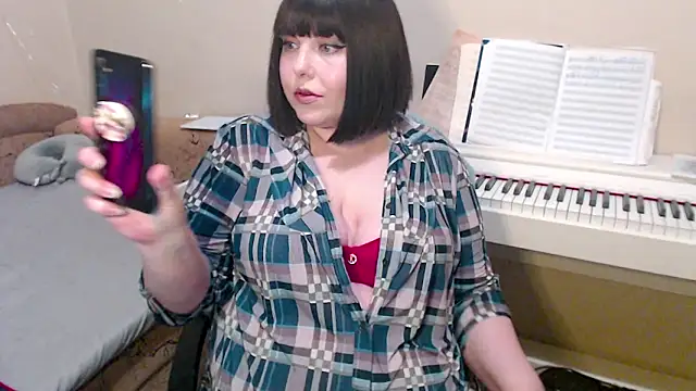 Snapshot of BettyMilla chatting on 16, 2, 2026 BettyMilla online show from 16, 2, 2026