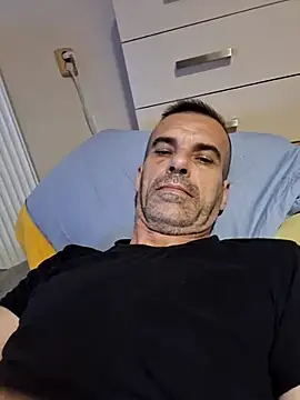 Snapshot of ionel12 chatting on 10, 7, 2026 ionel12 online show from 10, 7, 2026