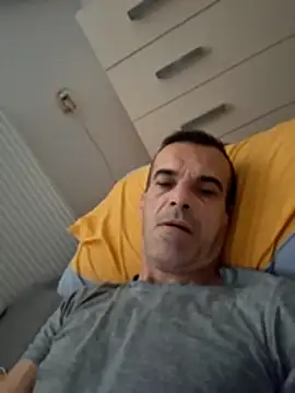 Snapshot of ionel12 chatting on 23, 7, 2026 ionel12 online show from 23, 7, 2026