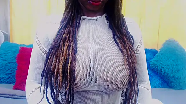 Bustydiva88 online show from 17, 12, 2025