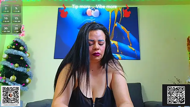 Snapshot of ElizabethEven chatting on 18, 12, 2024 ElizabethEven online show from 18, 12, 2024