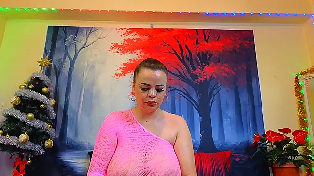 Snapshot of ElizabethEven chatting on 5, 1, 2025 ElizabethEven online show from 5, 1, 2025