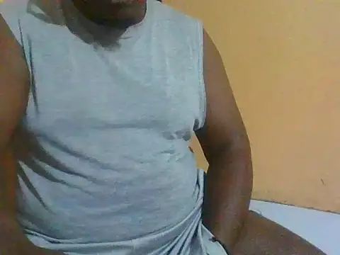 Snapshot of honeyswit chatting on 3, 7, 2026 honeyswit online show from 3, 7, 2026