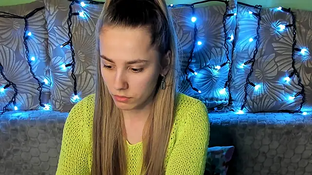 Snapshot of MaggieCake chatting on 28, 1, 2025 MaggieCake online show from 28, 1, 2025