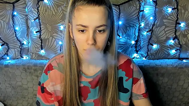 Snapshot of MaggieCake chatting on 29, 1, 2025 MaggieCake online show from 29, 1, 2025