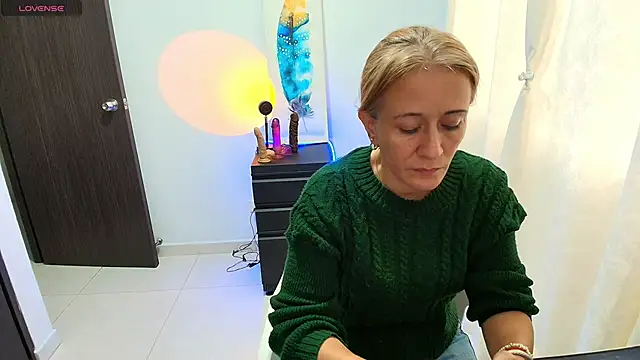 Naty Stone online show from 26, 11, 2025