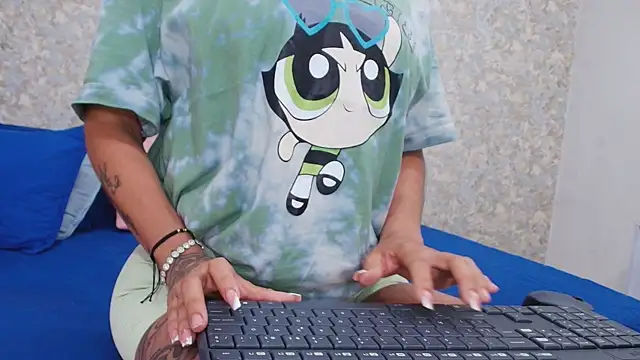 Snapshot of samanta_360 chatting on 27, 2, 2025 samanta 360 online show from 27, 2, 2025