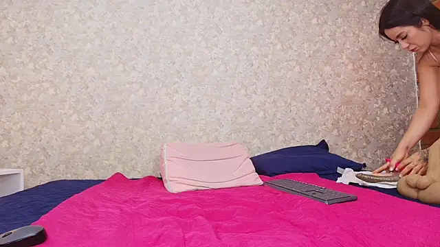 Snapshot of samanta_360 chatting on 9, 9, 2025 samanta 360 online show from 9, 9, 2025