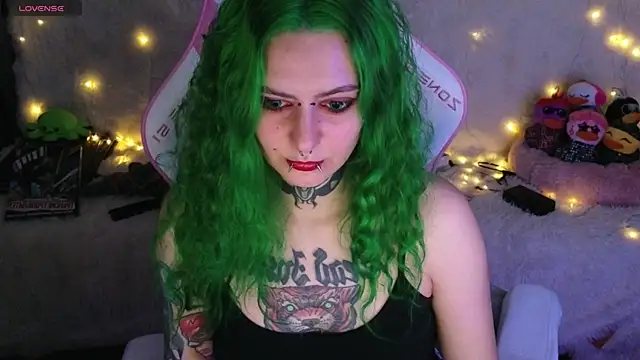 Snapshot of Ginger_Stay chatting on 10, 5, 2026 Ginger Stay online show from 10, 5, 2026