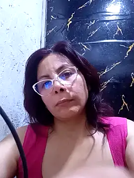 Anypink online show from 18, 2, 2025