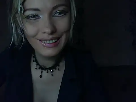 WildMissNiks online show from 30, 7, 2026