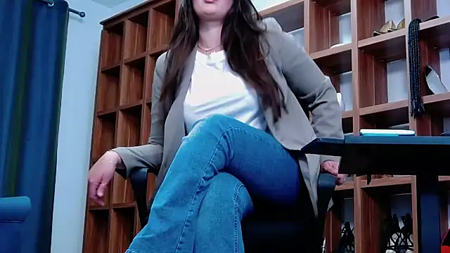 Mistress Audrey online show from 8, 5, 2026