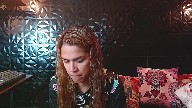 Snapshot of PINK__LOLA1 chatting on 22, 6, 2026 PINK LOLA1 online show from 22, 6, 2026