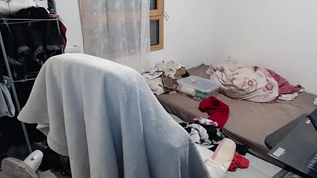 missthon0 online show from 10, 11, 2025