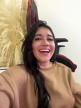 KallyMyller1 online show from 2, 2, 2025