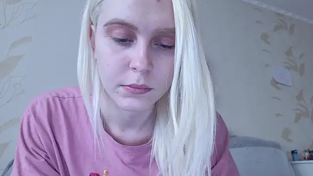 Evelyn rabbit online show from 11, 3, 2025