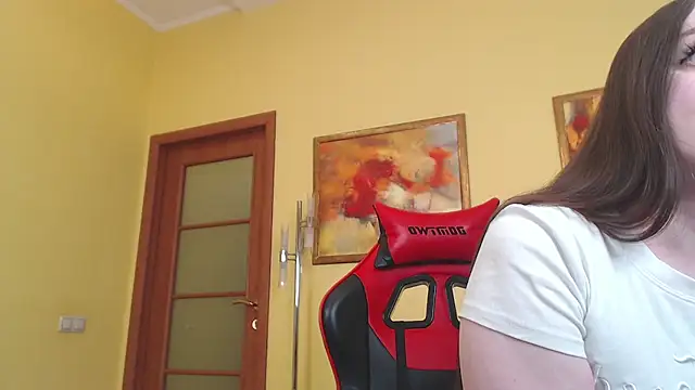 Snapshot of Agness_sweet chatting on 5, 2, 2026 Agness sweet online show from 5, 2, 2026