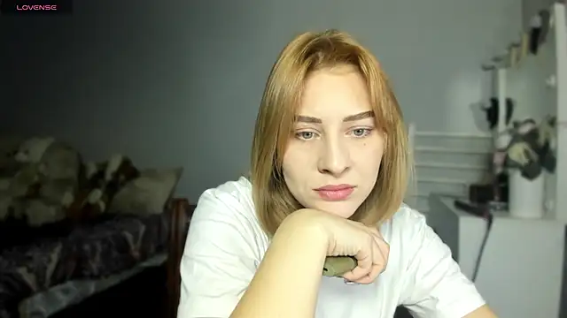 KindKristy online show from 5, 12, 2025