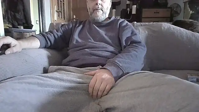 naked bear online show from 11, 1, 2026