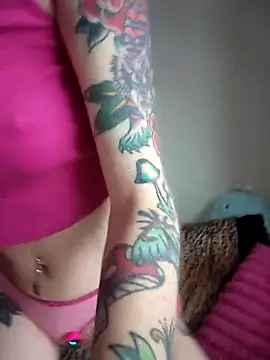 LucidLucy online show from 3, 2, 2026