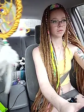 LucidLucy online show from 15, 4, 2026