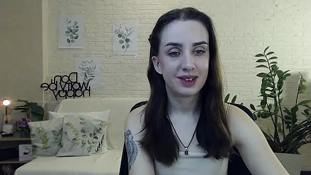 Snapshot of FranceskoJones chatting on 5, 1, 2025 FranceskoJones online show from 5, 1, 2025