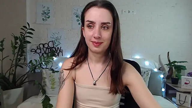 Snapshot of FranceskoJones chatting on 3, 2, 2025 FranceskoJones online show from 3, 2, 2025