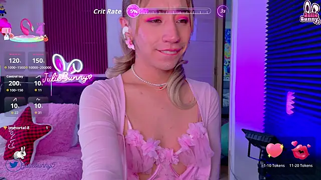 Snapshot of Littlebunny21 chatting on 30, 5, 2026 Littlebunny21 online show from 30, 5, 2026