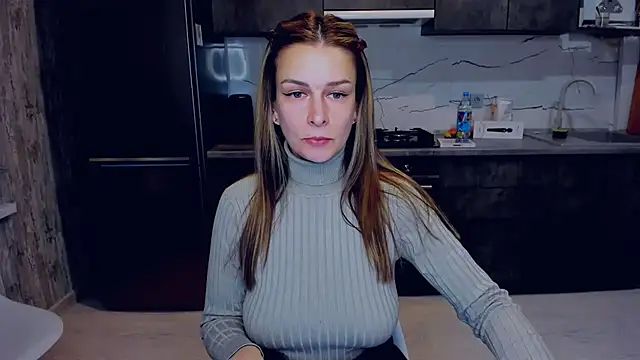 AlexiaDarren online show from 10, 2, 2025