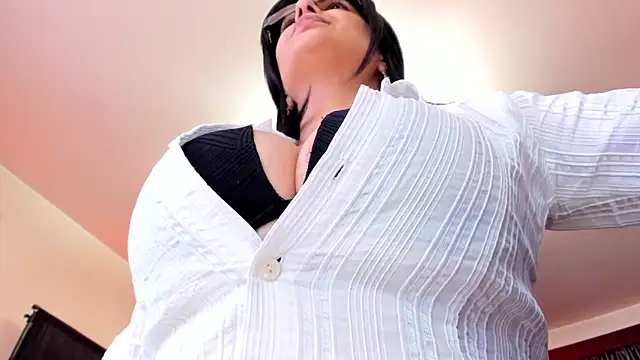 Snapshot of VICE_MASTERS chatting on 15, 12, 2025 VICE MASTERS online show from 15, 12, 2025