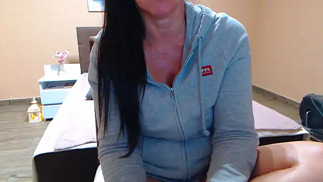 Snapshot of Gia888888 chatting on 3, 12, 2024 Gia888888 online show from 3, 12, 2024