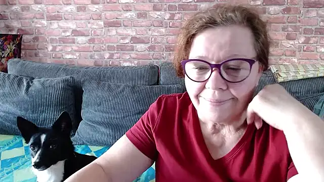 Adelewildx online show from 8, 2, 2025