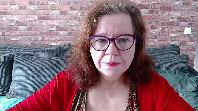 Adelewildx online show from 1, 3, 2025