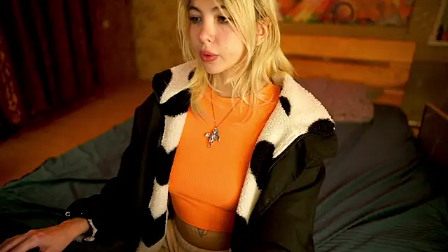 Allison Cuty online show from 4, 10, 2025