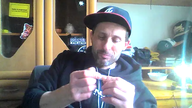 Snapshot of FireFox_Feel chatting on 14, 3, 2025 FireFox Feel online show from 14, 3, 2025