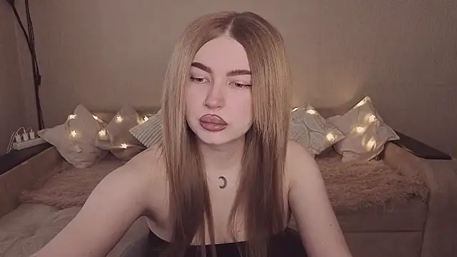 ViolettaLopez online show from 28, 3, 2026