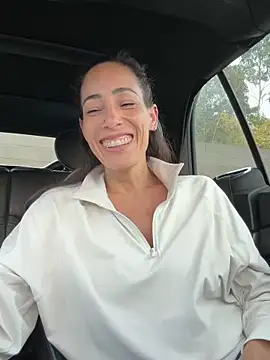 SweeetAlegra online show from 9, 1, 2025