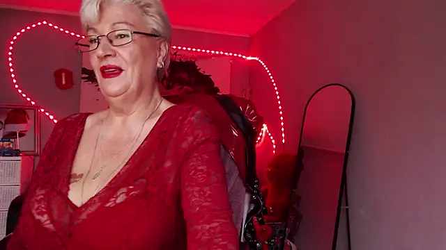 LaylaMilf online show from 21, 12, 2025