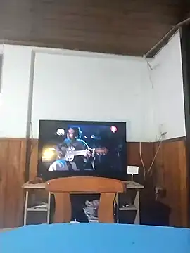 sofy alone online show from 5, 2, 2025