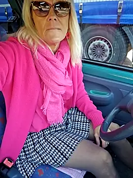 Snapshot of Nathotsexy1 chatting on 16, 10, 2025 Nathotsexy1 online show from 16, 10, 2025