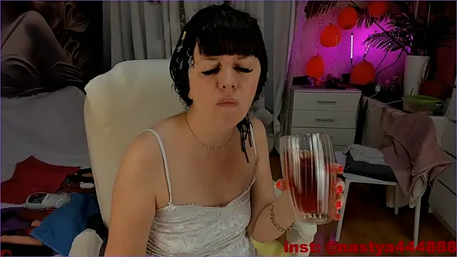 Snapshot of Cutie_orgasm chatting on 28, 2, 2026 Cutie orgasm online show from 28, 2, 2026