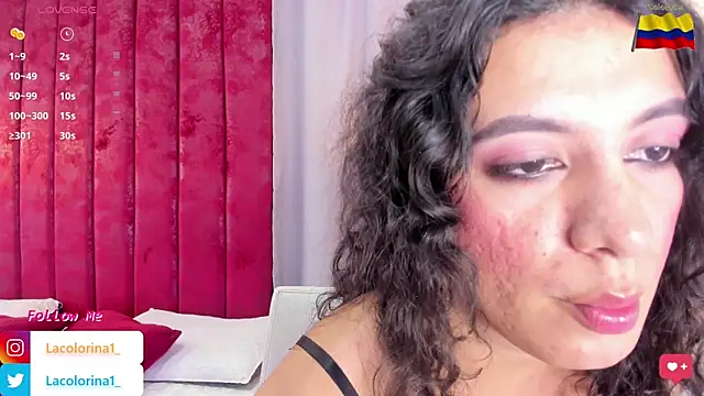 LaColorina  online show from 25, 1, 2025