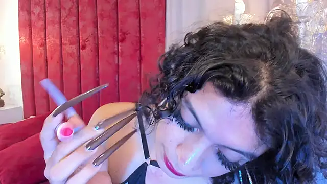 LaColorina  online show from 21, 2, 2025