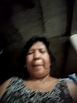 Snapshot of TropicalFlower chatting on 1, 4, 2026 TropicalFlower online show from 1, 4, 2026