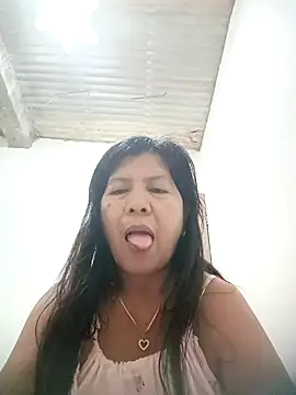 Snapshot of TropicalFlower chatting on 7, 4, 2026 TropicalFlower online show from 7, 4, 2026