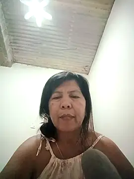 Snapshot of TropicalFlower chatting on 11, 4, 2026 TropicalFlower online show from 11, 4, 2026