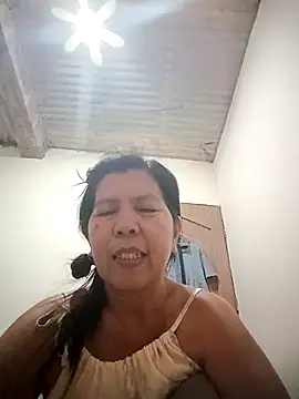 Snapshot of TropicalFlower chatting on 14, 4, 2026 TropicalFlower online show from 14, 4, 2026